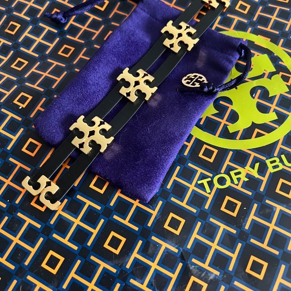 TORY BURCH SERIF T STACKED LEATHER BRACELET BLACK/GOLD - Picture 12 of 12